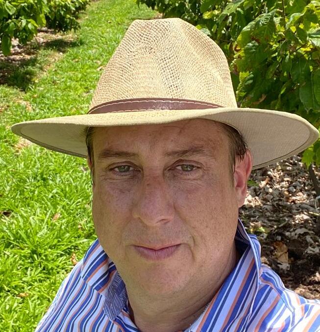 Prof. Victor M. Maia